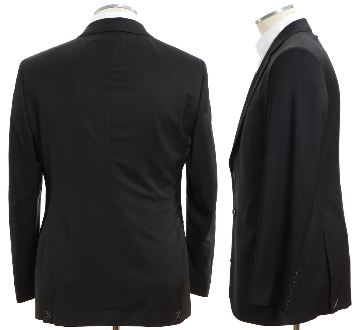 画像2: ジョルジオアルマーニ黒ラベル「TAYLORモデル」ブラックスーツ(56) 黒色無地 冠婚葬祭/結婚式 (2)