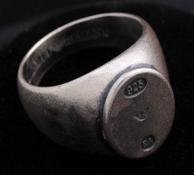 画像2: エンポリオアルマーニ「Logo Signet Ring」