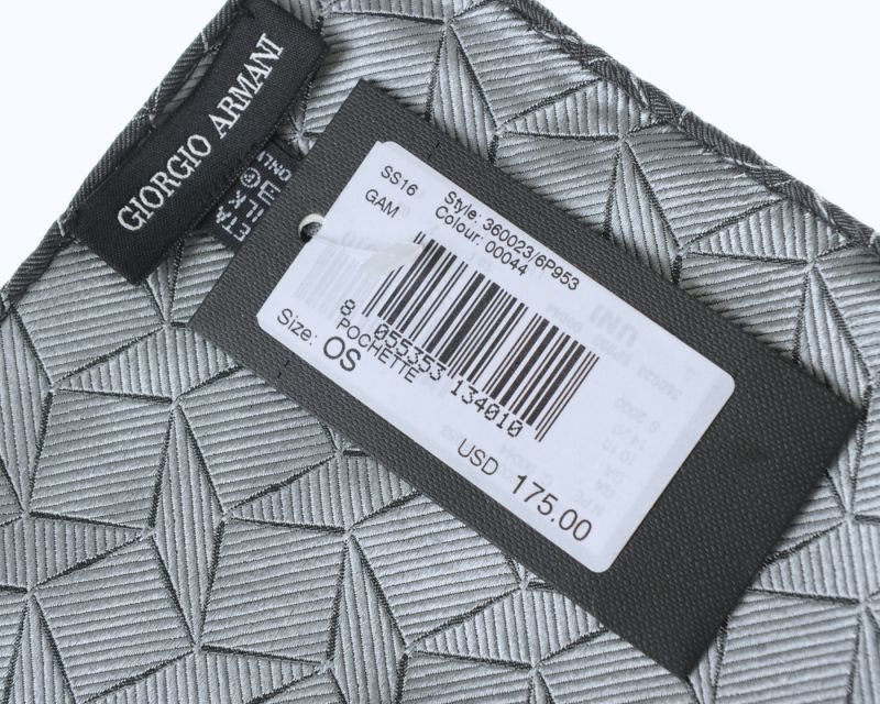 SALE!!! GIORGIO ARMANI ポケットチーフ ピュアシルク製 「幾何学模様」